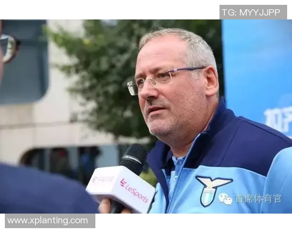 佛山球星足球发展历程与城市青少年培养模式深度探究